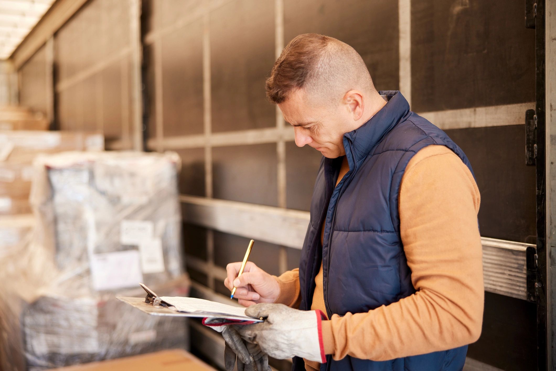 Driver signing delivery paperwork
